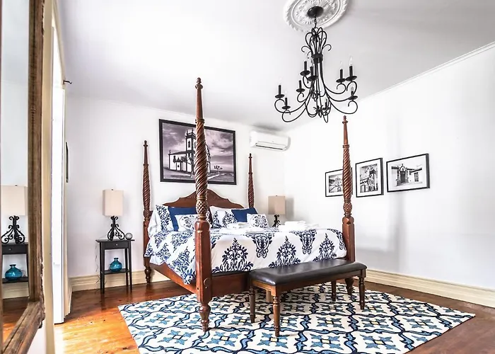 Center, 200 Meters To Marina, Walk To Everything, Private Yard And Garden 펜션