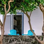 Center, 200 Meters To Marina, Walk To Everything, Private Yard And Garden Дом отдыха *