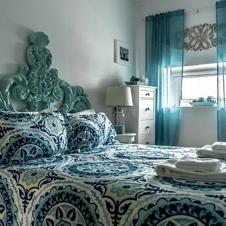 Center, 200 Meters To Marina, Walk To Everything, Private Yard And Garden Holiday home