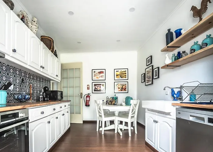 Center, 200 Meters To Marina, Walk To Everything, Private Yard And Garden * Ponta Delgada