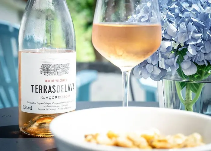 Center, 200 Meters To Marina, Walk To Everything, Private Yard And Garden Ponta Delgada